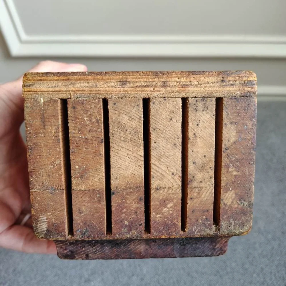 Vintage Wooden Wall-Mounted Knife Holder Brown Well Loved Primitive Farmhouse